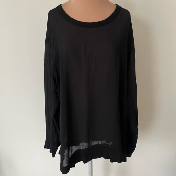 WILT Viscose Black Semi Sheer Long Sleeve Asymmetrical Hem Top EUC Size Medium - Picture 1 of 8
